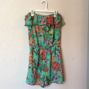 Off the shoulder Hawaiian Romper